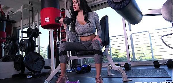  Gym fuck shows busty athlete Victoria June fucked real hard until she cums